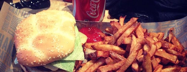 Big Smoke Burger is one of Toronto.
