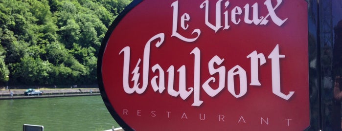 Le Vieux Waulsort is one of Favorieten.