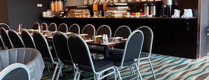 One80 restaurant is one of Fine Dining in & around Wellington.