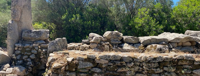 tomba dei giganti coddu vecciu is one of Sardinia.