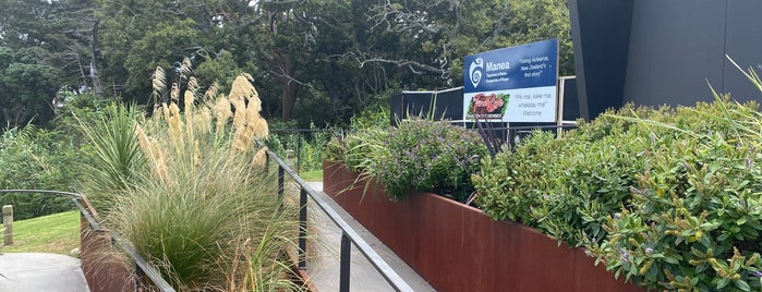 Hokianga i-SITE Visitors Centre is one of Nový Zéland.