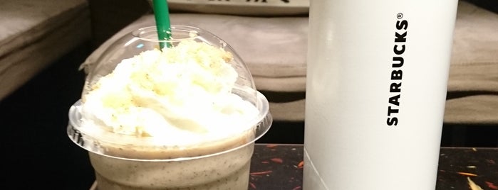 Starbucks is one of Tempat yang Disimpan papecco1126.