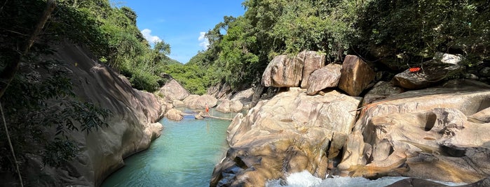 Thác Ba Hồ (Ba Ho Waterfall) is one of 🚁 Vietnam 🗺.