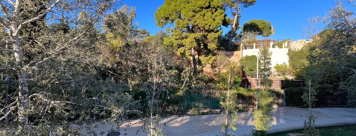 Parc de Joan Reventós is one of Parcs i Jardins Sarria Sant Gervasi.