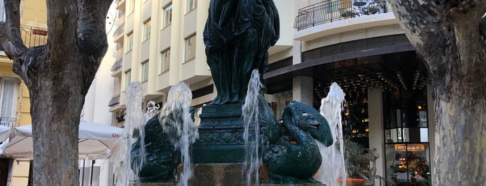 Plaza De Rodrigo Botet is one of valencia.