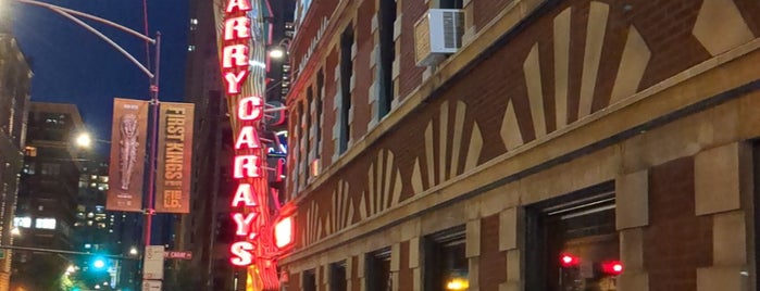 Harry Caray's Italian Steakhouse is one of Chicago Bucketlist.