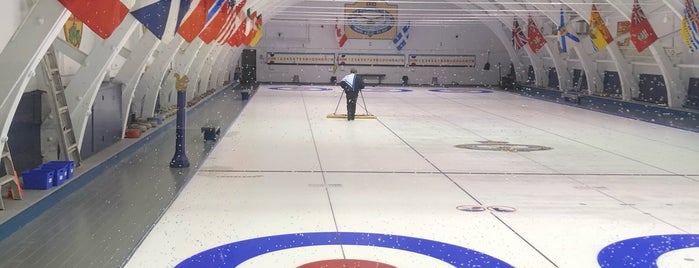 The Royal Montreal Curling Club is one of Canada to-do.