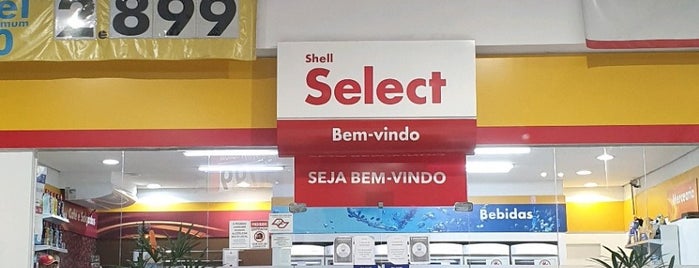 Auto Posto Estação Carandiru (Shell) is one of Lugares favoritos de Steinway.
