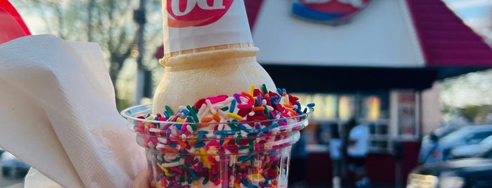 Dairy Queen is one of The 15 Best Places for Cookies in Jersey City.
