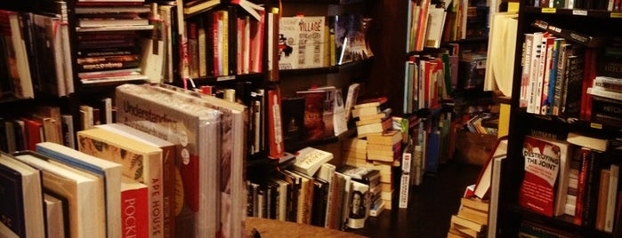 Gertrude & Alice is one of Bookstores - International.