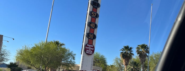 World's Tallest Thermometer is one of LA.