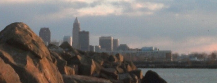 Cleveland Lakefront State Park is one of Sasha : понравившиеся места.