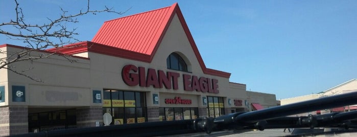 Giant Eagle Supermarket is one of Shopping.