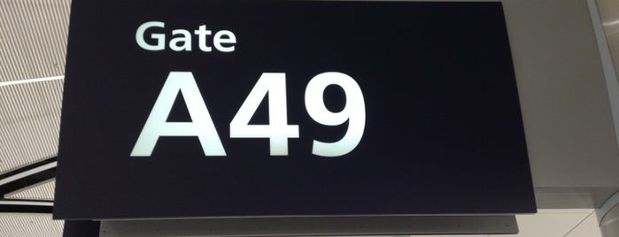 Gate A49 is one of Plwmさんのお気に入りスポット.