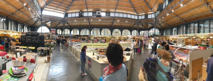 Marché Couvert d'Albi is one of Locais curtidos por LindaDT.
