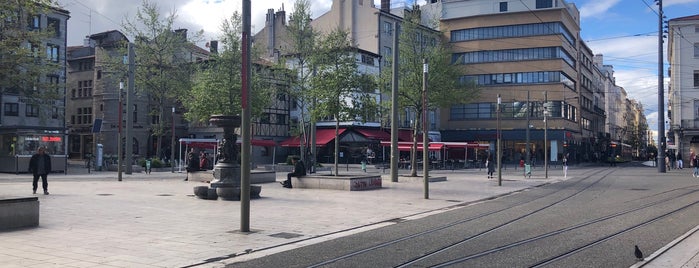 Place du Peuple is one of Saint-Étienne.