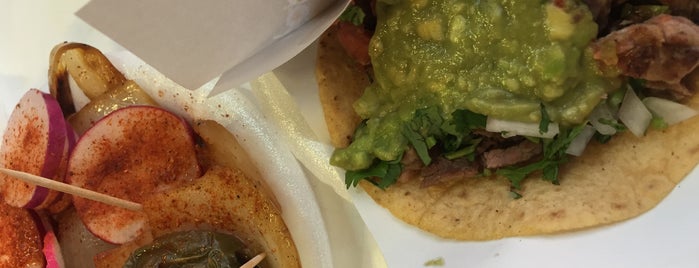 Tacos El Gordo is one of Le : понравившиеся места.