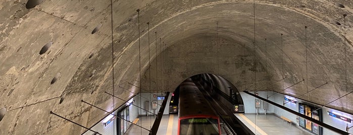 Metro Encarnação [VM] is one of Metro Lisboa.