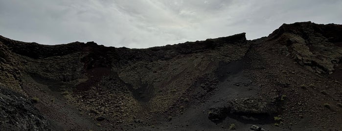 Volcán del Cuervo is one of Visitas.