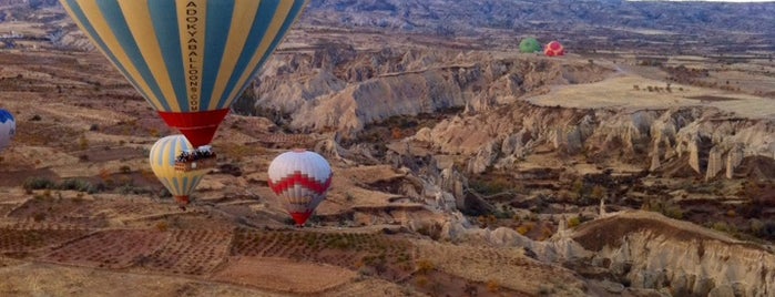 Kapadokya Balloons is one of sinem'in Beğendiği Mekanlar.