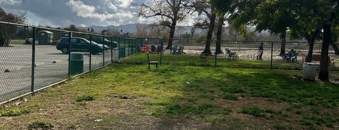 Sepulveda Basin Off-Leash Dog Park is one of Puppy outings.