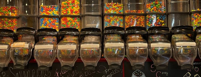 Savannah's Candy Kitchen is one of The 15 Best Places for Hazelnut in Atlanta.