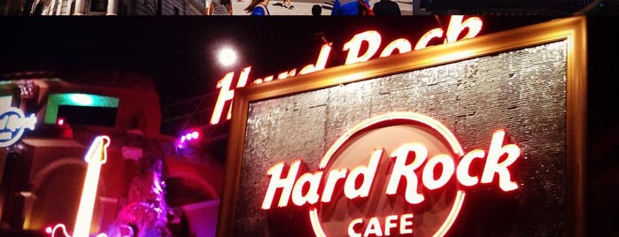 Hard Rock Cafe Orlando is one of Restaurants.