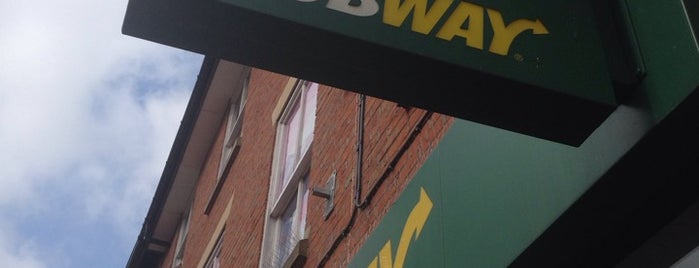 Subway is one of Phat's Saved Places.