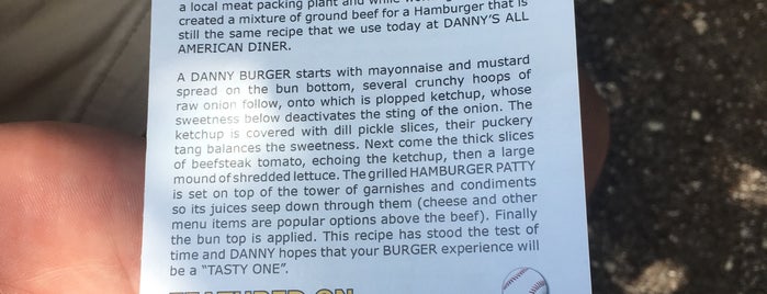 Danny's All American Diner & Dairy Bar is one of Locais curtidos por Kyra.