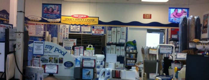 Leslie's Swimming Pool Supplies is one of Kyraさんのお気に入りスポット.