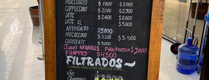 Café Altura is one of Santiago Stuff.