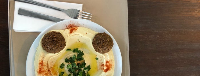 MEZZE hummus & falafel is one of Posti che sono piaciuti a Neel.