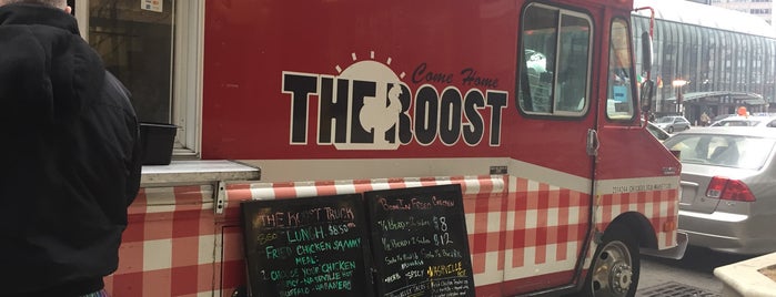 The Roost Food Truck is one of Abby'ın Beğendiği Mekanlar.