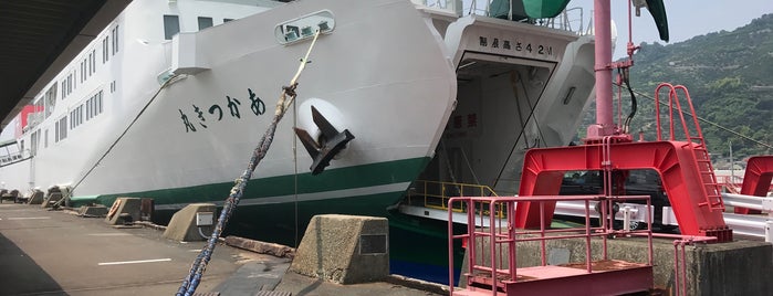 Yawatahama Ferry Terminal is one of フェリーターミナル Ferry Terminals in Western Japan.