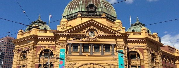 Bahnhof Flinders Street is one of Dream Trip.