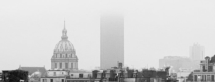 Maison Blanche is one of París.