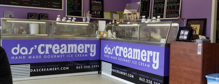 Das' Creamery is one of สถานที่ที่ Mike ถูกใจ.