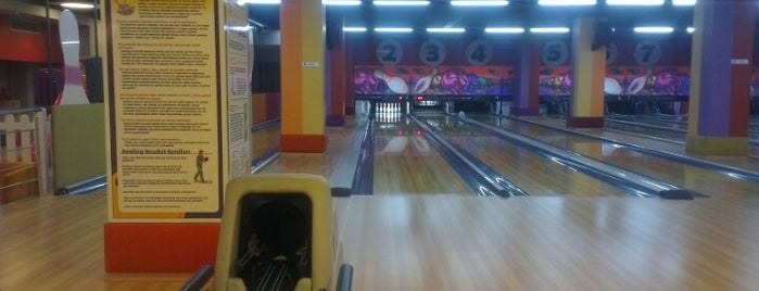 Wood Bowling is one of Ataşehir.