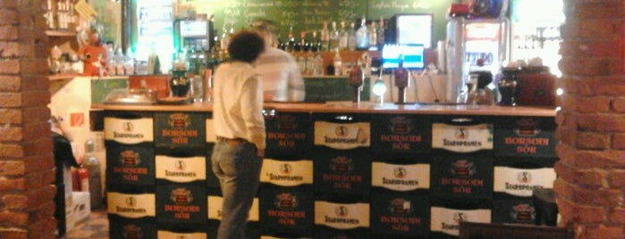 Pinyó Klub is one of Pubs.
