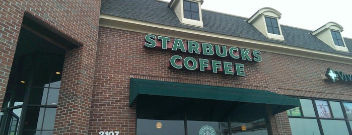 Starbucks is one of Lugares favoritos de Frank.