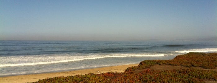 Half Moon Bay Coastal Trail is one of Jeff 님이 저장한 장소.