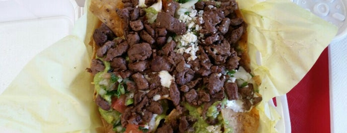 Alertos Mexican Food is one of Posti che sono piaciuti a Rj.