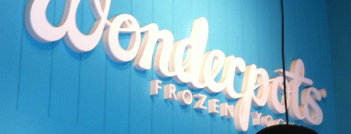 WONDERPOTS frozen yogurt am ZOO is one of Berlin Tips.