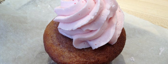 Curbside Cupcakes is one of Union Market Grub Love.