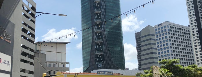 Landmark Office Tower is one of Mall.