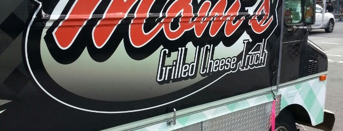 Mom's Grilled Cheese Truck is one of Vancouver Expedition.