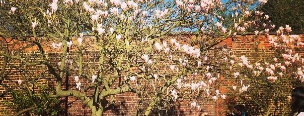 Brockwell Park is one of London // Outdoors.