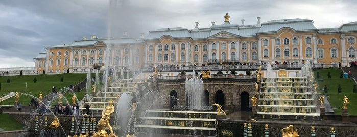 The Grand Cascade is one of Санкт-Петербург.