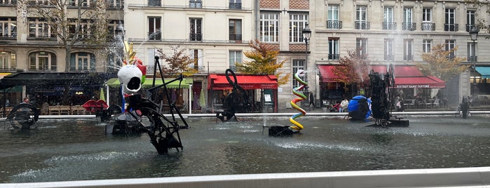 Les Fontaines is one of Paris - Bars pas chers.