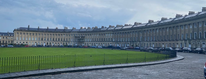 No. 1 Royal Crescent is one of Bath – not 🛀 but Somerset.